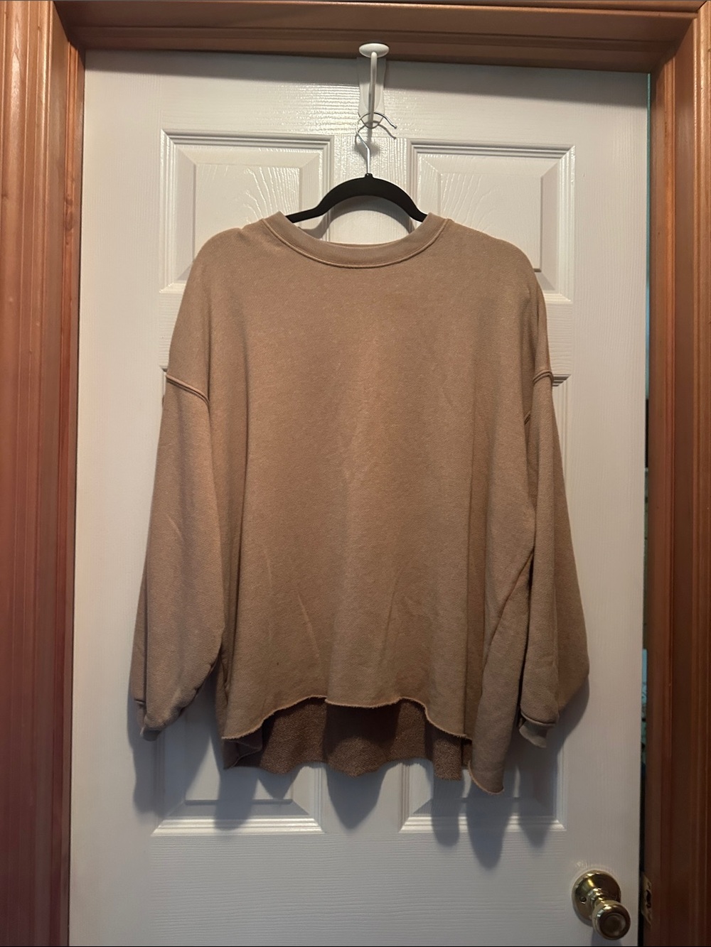 aerie Relaxed Crewneck Sweatshirt in Tan, women’s size small